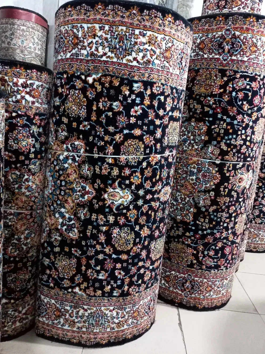 کناره فرش ۵۰۰شانه|فرش|قم, زاد|دیوار