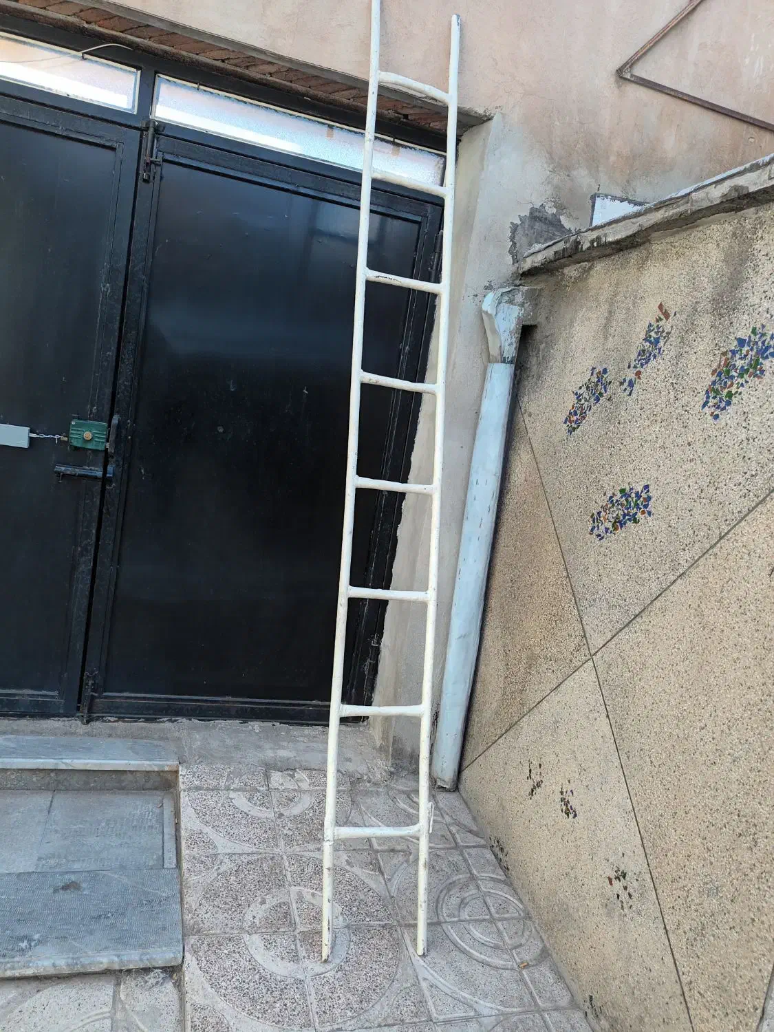 نردبان به اندازه ۳متر کامل به فروش می‌رسد|فروشگاه و مغازه|خوی, |دیوار