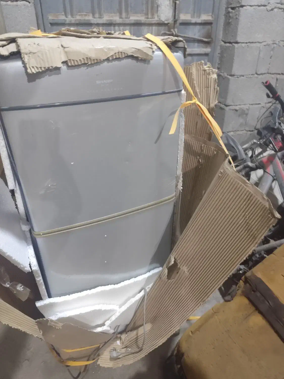 یخچال کوچک استوک|یخچال و فریزر|خمیر, |دیوار