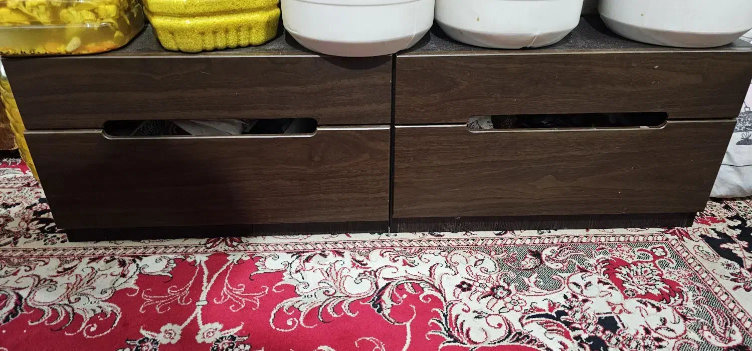 تخت خواب|تخت و سرویس خواب|شیراز, شهرک قمشه|دیوار