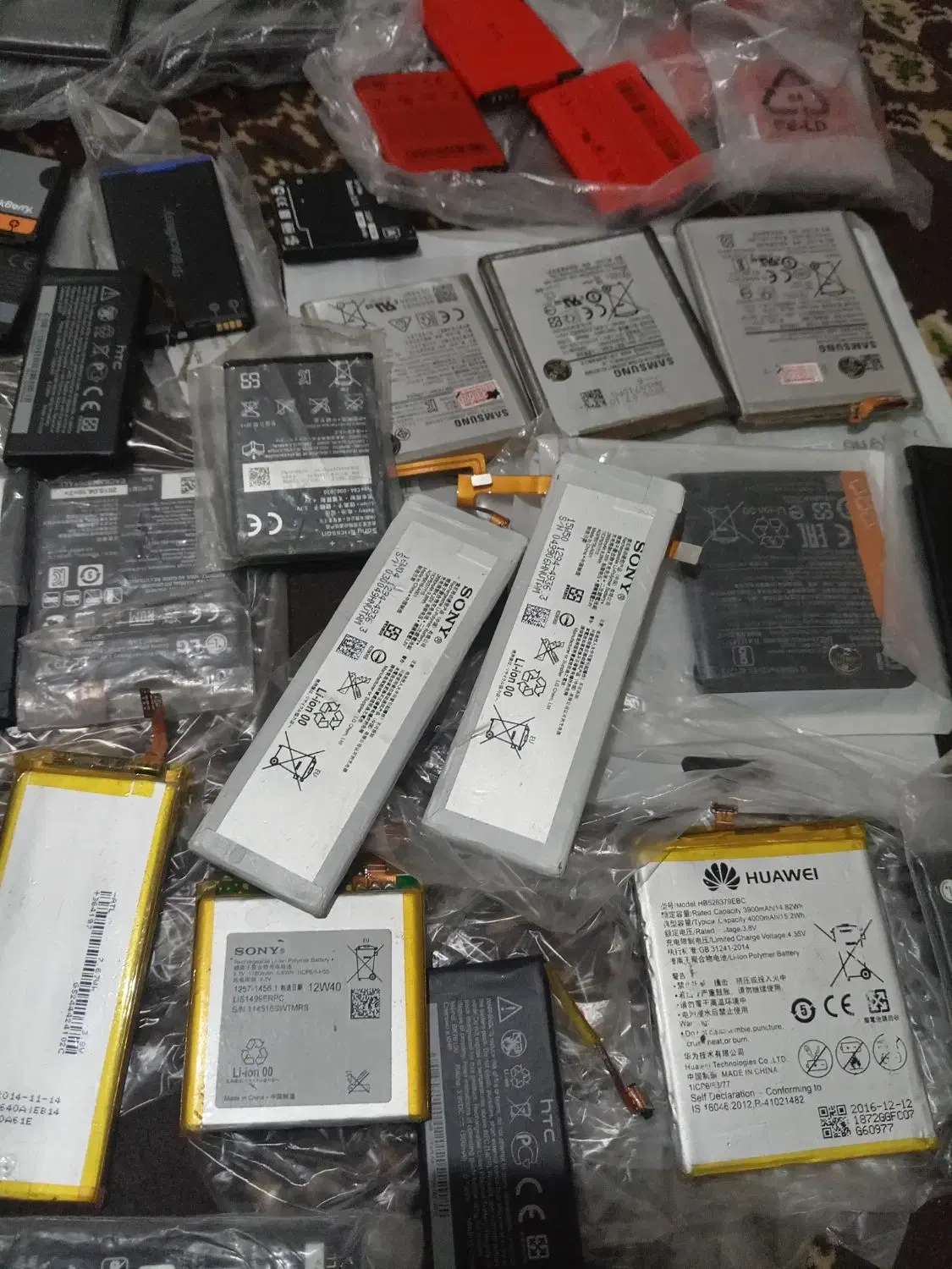 انواع باطری نو سالم کمیاب|لوازم جانبی موبایل و تبلت|شیراز, سعدیه جنوبی|دیوار