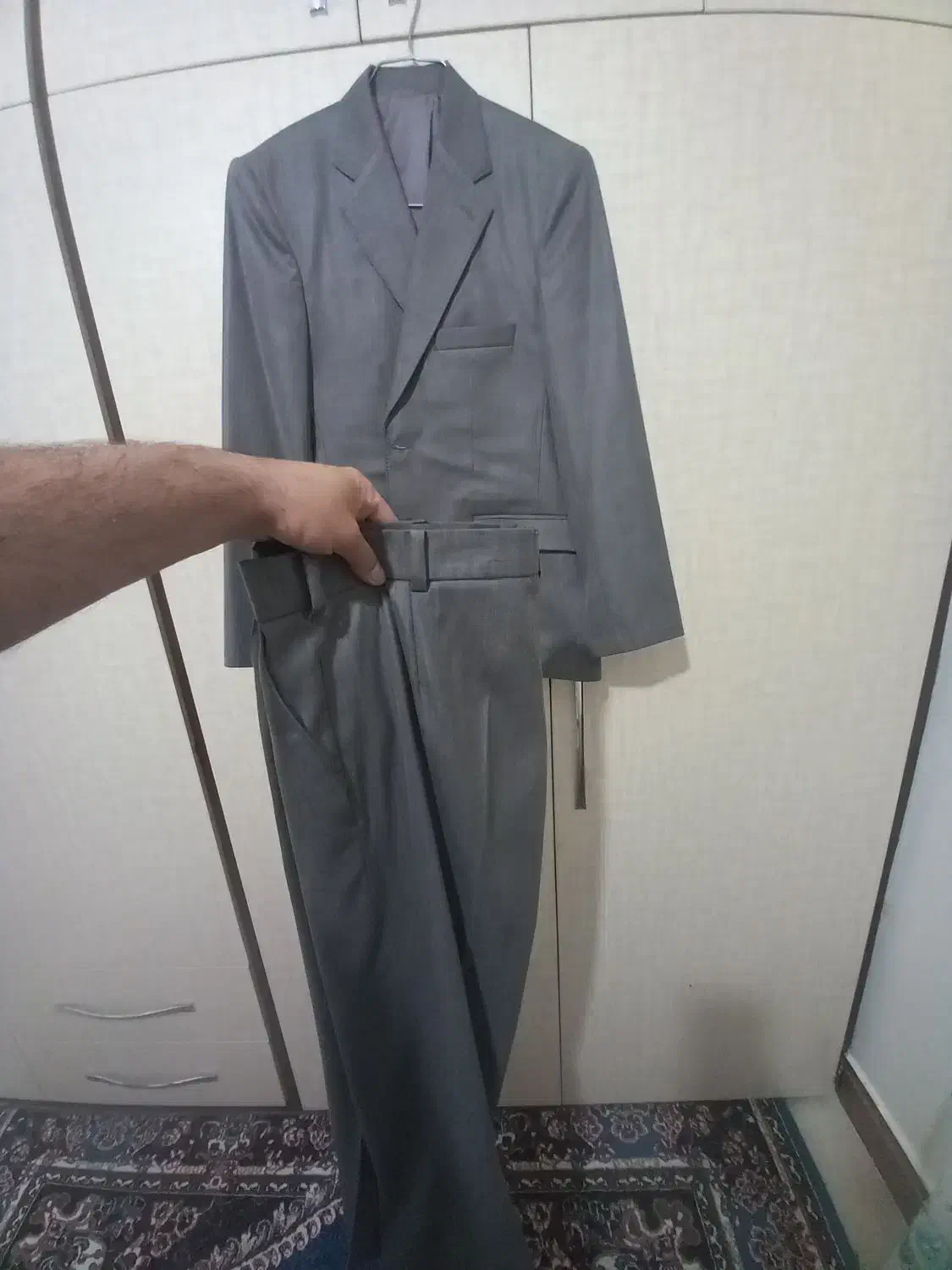 کت وشلوار|لباس|بابل, |دیوار