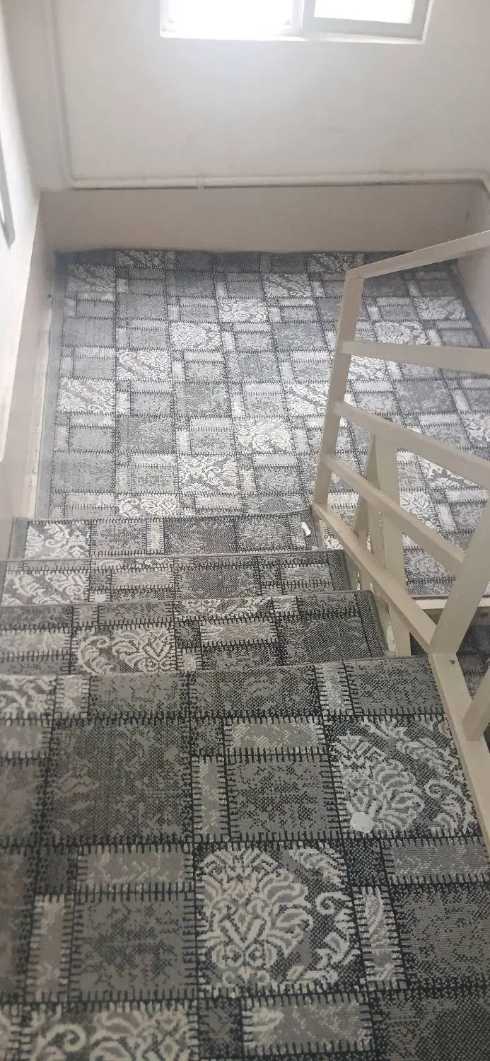 رو پله‌ای|پادری|قدس, شهر‌قدس|دیوار