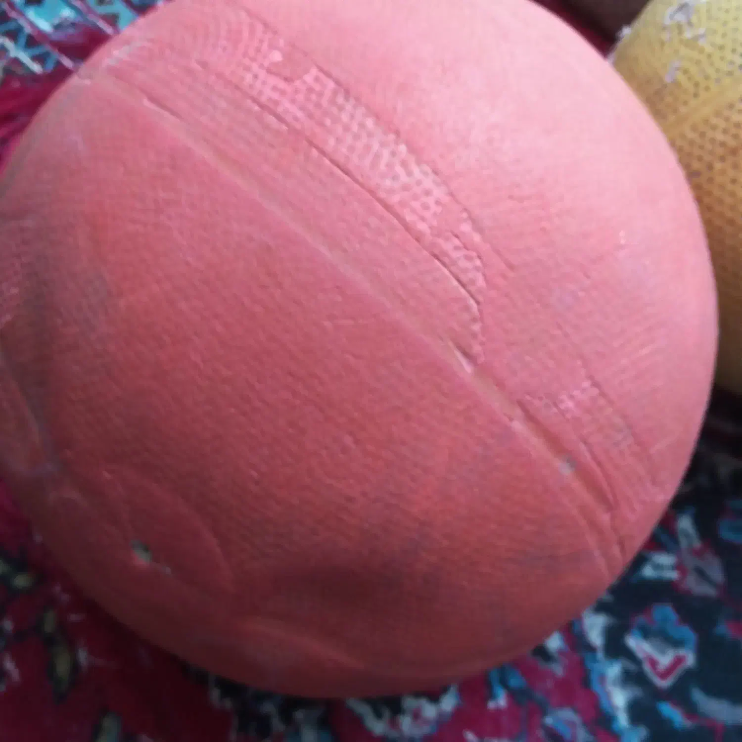 فوتبال دستی۳۰۰ وتوپ فوتبال توافقی|اسباببازی|تربت جام, خیرآباد|دیوار