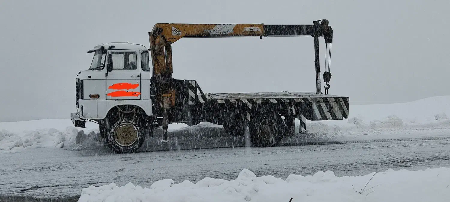 جرثقیل ایفا مدل 1982|خودرو سنگین|پیرانشهر, |دیوار