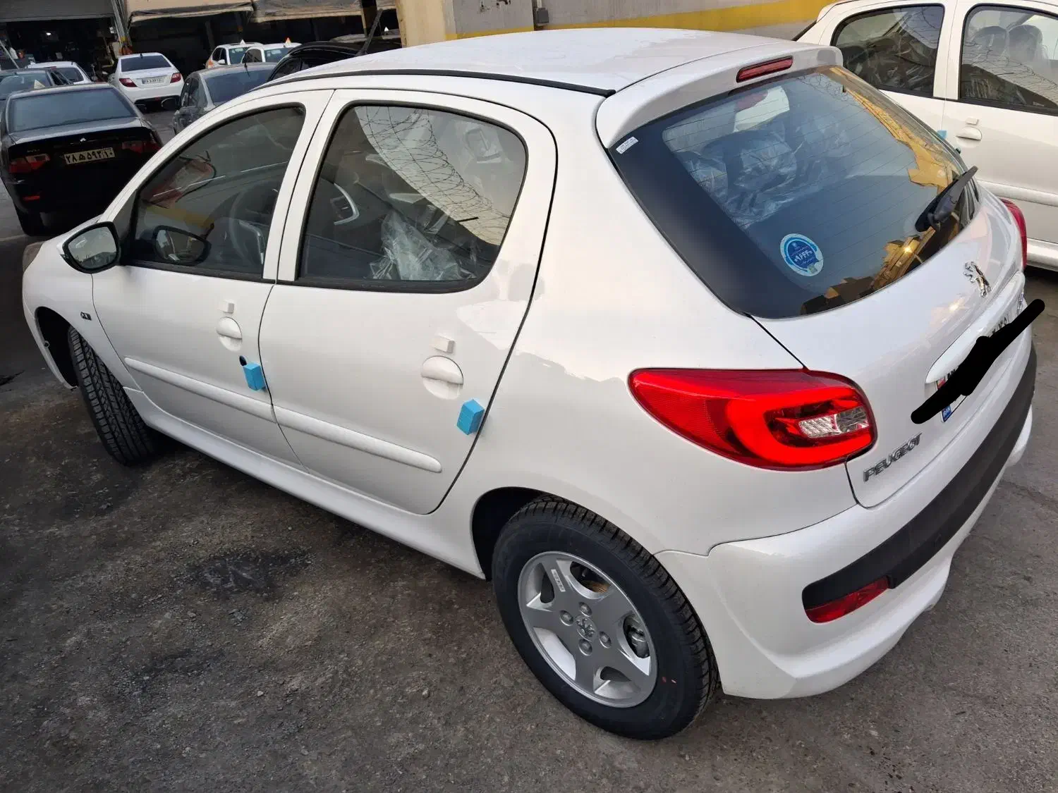 ۲۰۷ اتوماتیک ۱۴۰۴ TU5 فلز|خودرو سواری و وانت|تهران, پرستار|دیوار