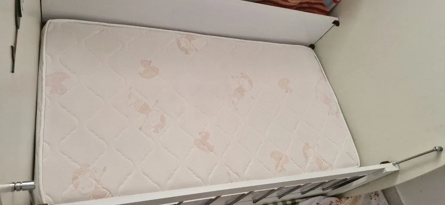 تخت کودک به همراه تشک رویا ۱۲۰در ۷۰|تخت و صندلی بچه|ساوه, |دیوار