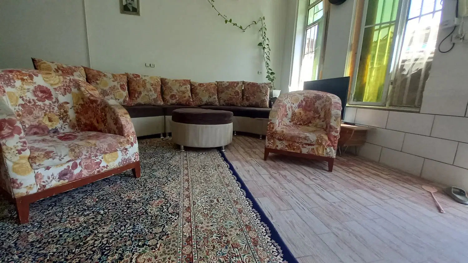 مبل|مبلمان خانگی و میز عسلی|فسا, |دیوار