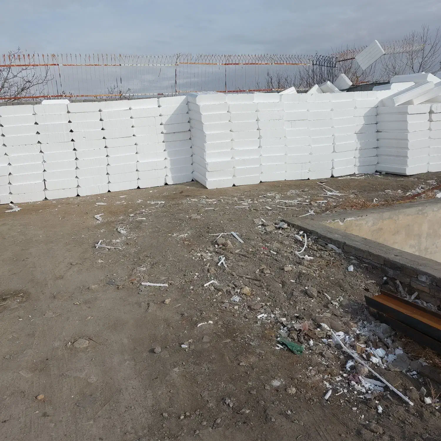 بزرگترین تولید کننده تیرچه کرومیت واکاسیوسقفی|مصالح و تجهیزات ساختمان|مشهد, توس (بلوار توس)|دیوار