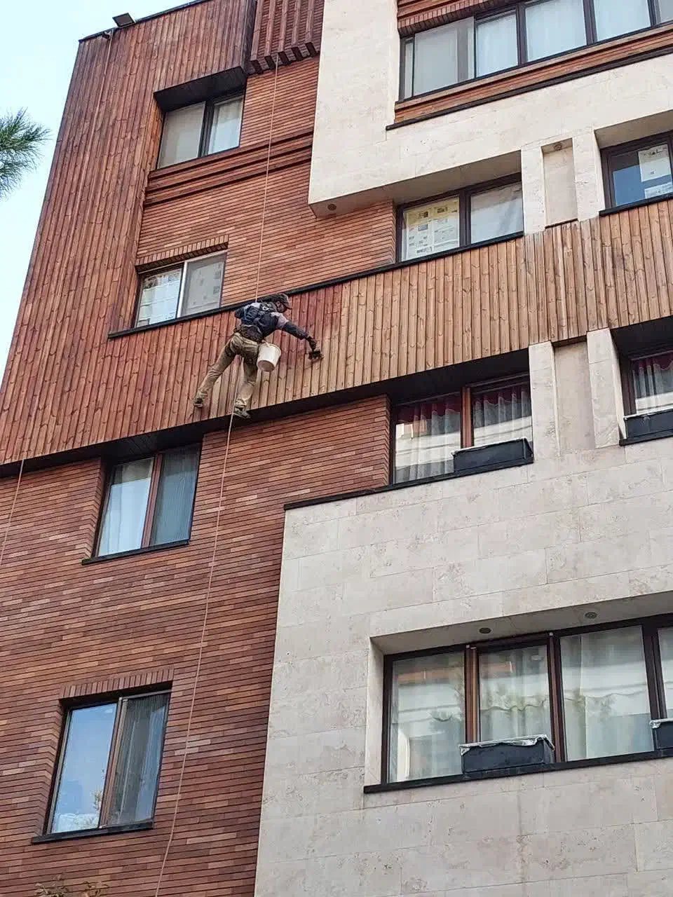 پیچ و رولپلاک نانو نورپردازی شستشو رزین|خدمات پیشه و مهارت|ورامین, ورامین|دیوار