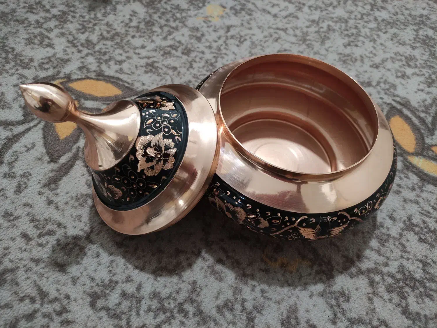 شکلات خوری|ظروف سرو و پذیرایی|سمنان, |دیوار