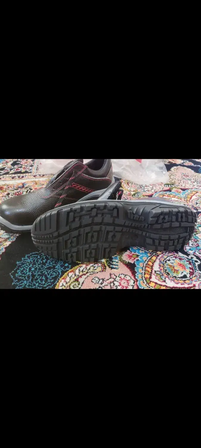 کفش ایمنی چرم ۴۱ و ۴۲|کیف، کفش، کمربند|خرم‌آباد, |دیوار