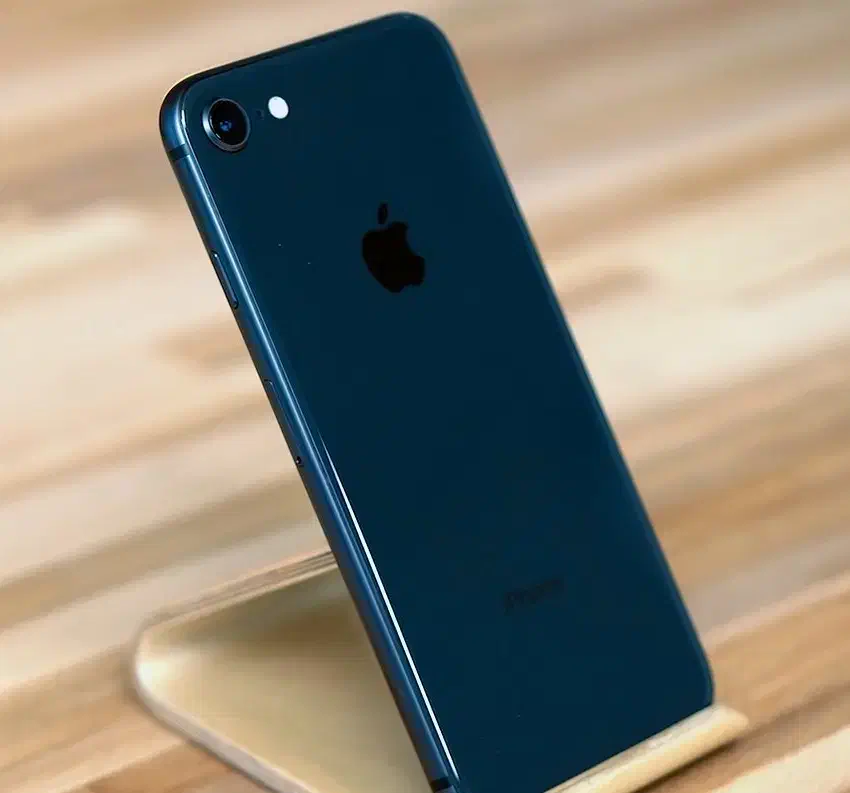 iPhone 8 256G|موبایل|قم, چهل درخت‎|دیوار