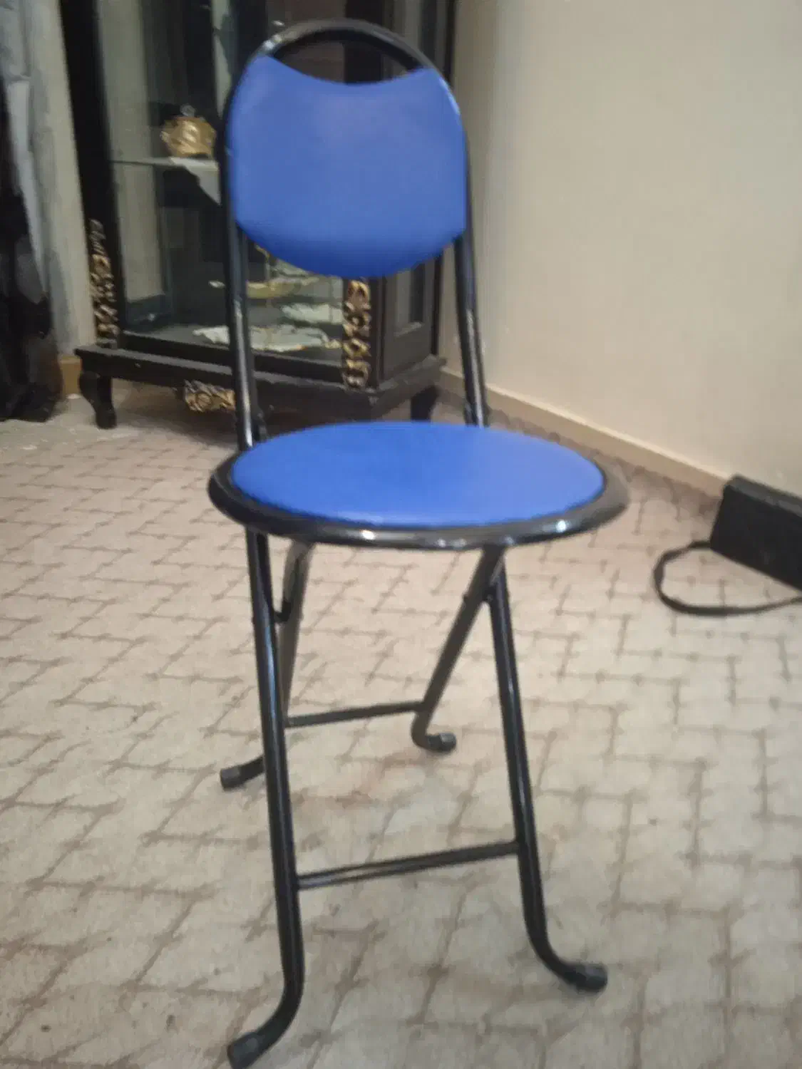 صندلی تاشو ..عصایی|صندلی و نیمکت|اهواز, گلستان|دیوار