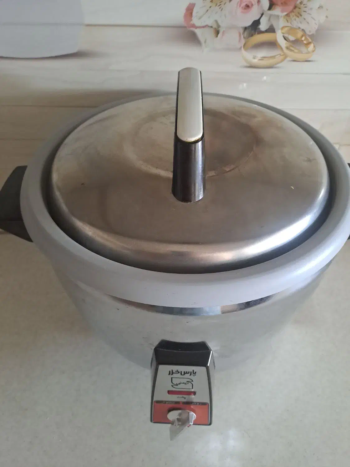 پلوپز برقی ۱۲ نفره پارس خزر|ظروف پختوپز|میبد, |دیوار