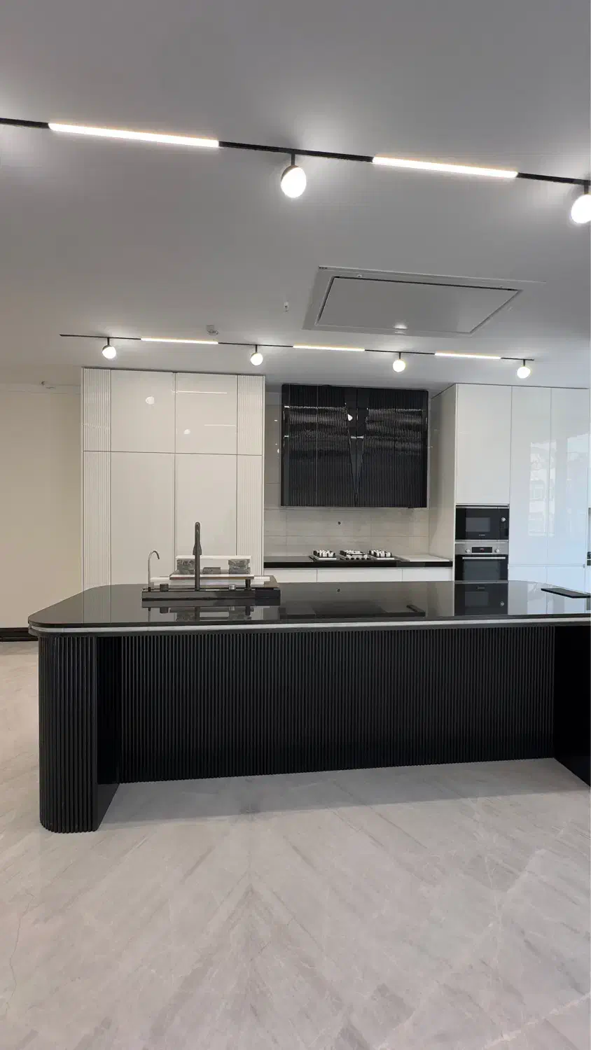 ۲۹۵ متر ۴ خواب مستر۳ پارکینگ قیطریه