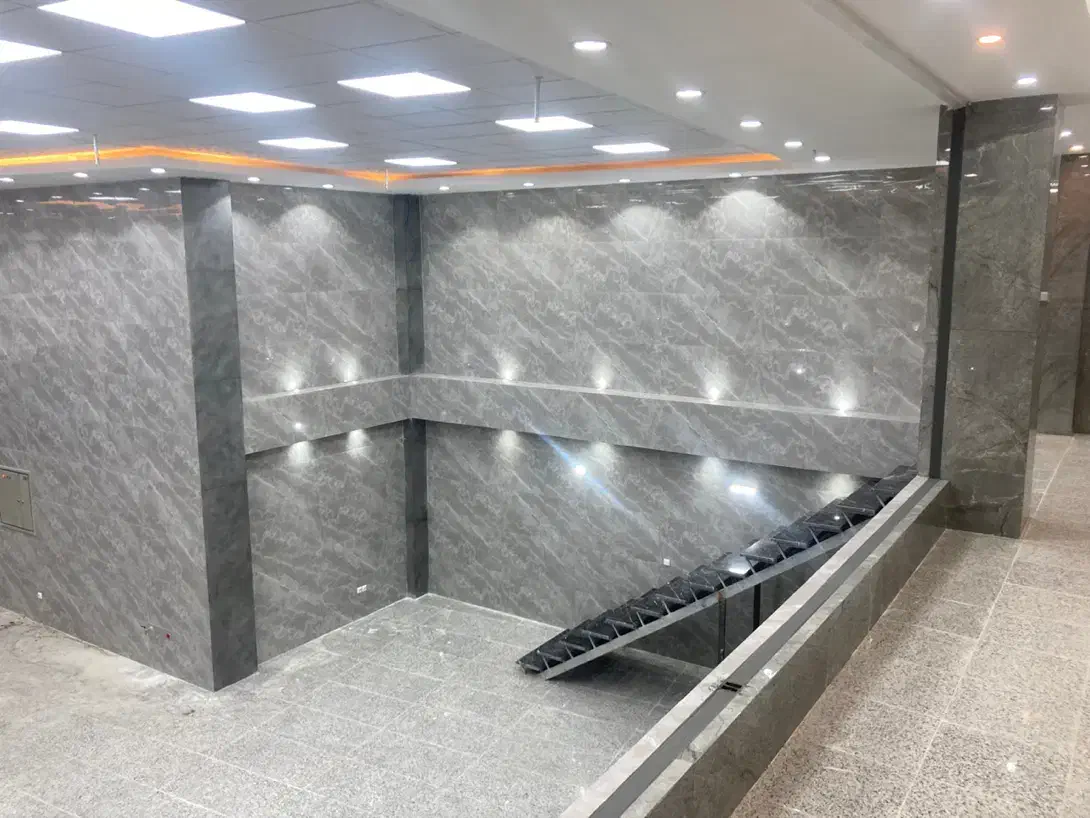 اجاره نمایشگاه خودرو|اجارهٔ مغازه و غرفه|خمینی‌شهر, |دیوار