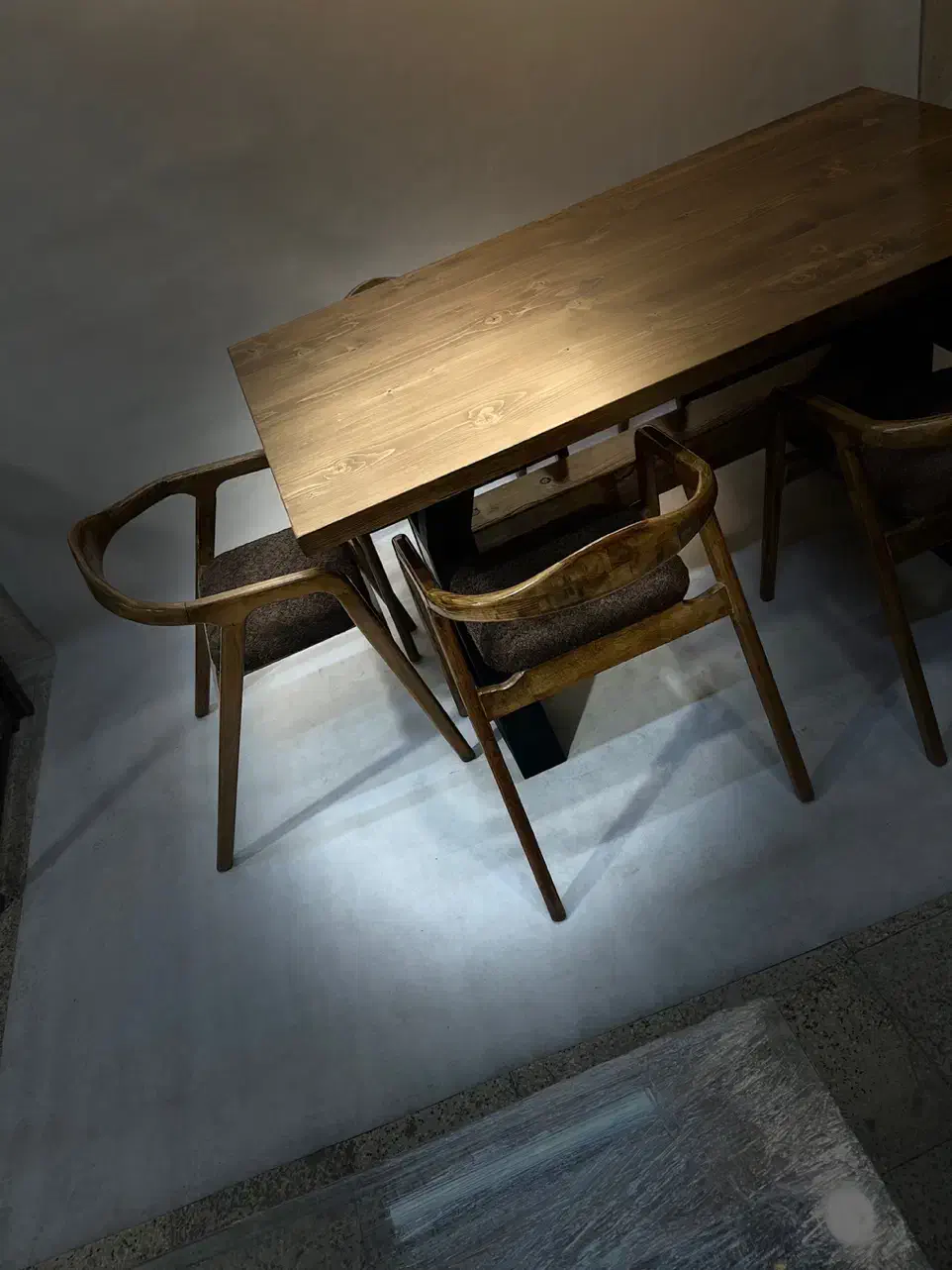 میز نهارخوری|میز و صندلی غذاخوری|تهران, آبشار تهران (دریاچه)|دیوار