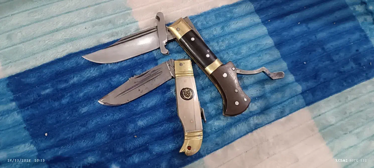 چاقو عتیقه کلکسیونی|کلکسیون اشیاء عتیقه|کرمان, |دیوار