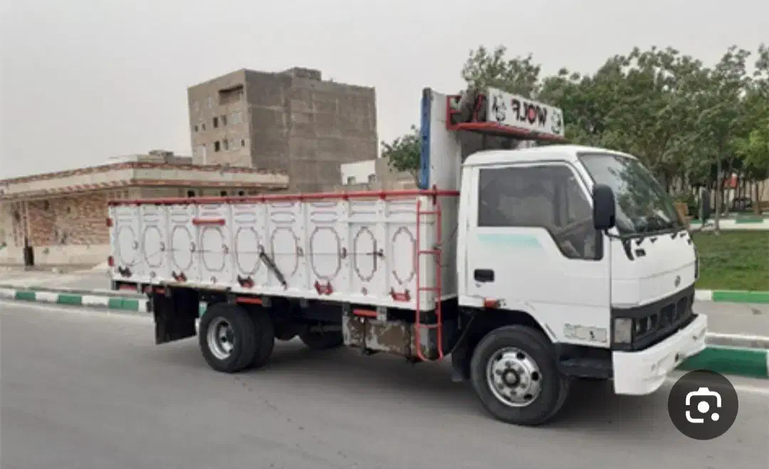 حمل بار با خاور ۶تن باربری|خدمات حمل و نقل|سنقر, |دیوار