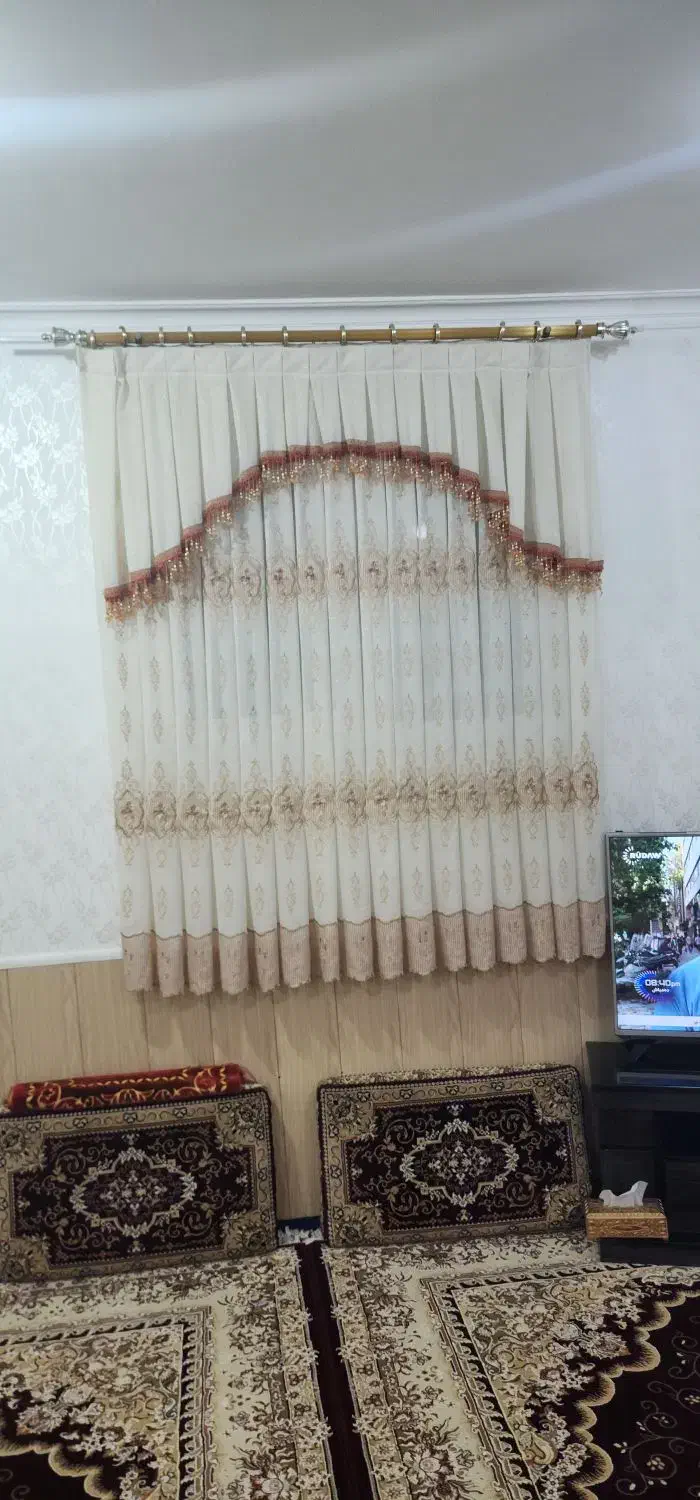 سه عدد پرده وسرپرده و چوب پرده به فروش میرسد|پرده، رانر، رومیزی|مریوان, |دیوار