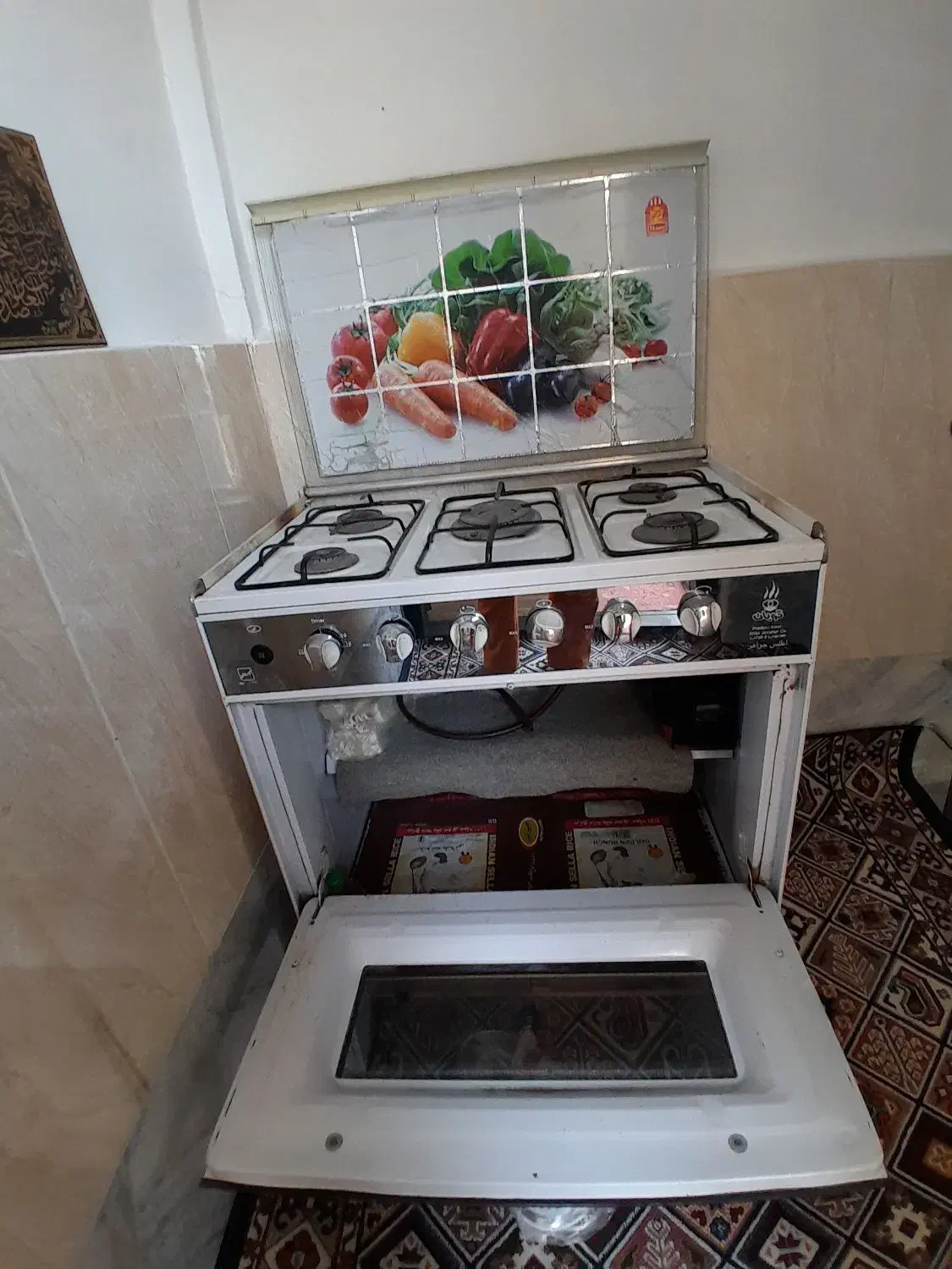 یه عدداجاق گاز طرح فر در حد نو|اجاق گاز و لوازم برقی پخت‌وپز|ماهدشت, |دیوار