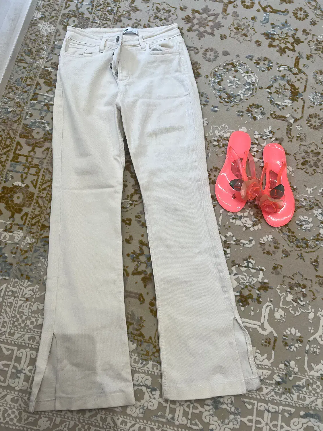 دامن|لباس|مشگین شهر, |دیوار