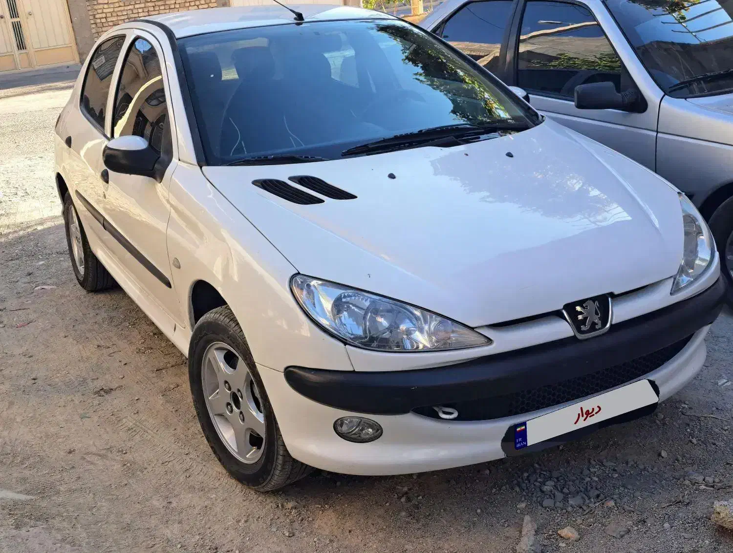 فروش پژو ۲۰۶|خودرو سواری و وانت|فولادشهر, B2|دیوار