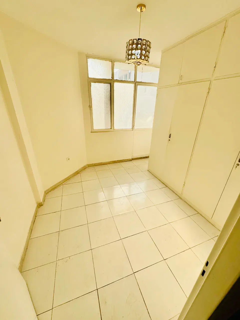 50 متر * 1خواب * خوش نقشه * تکواحدی * تبدیل تا رهن