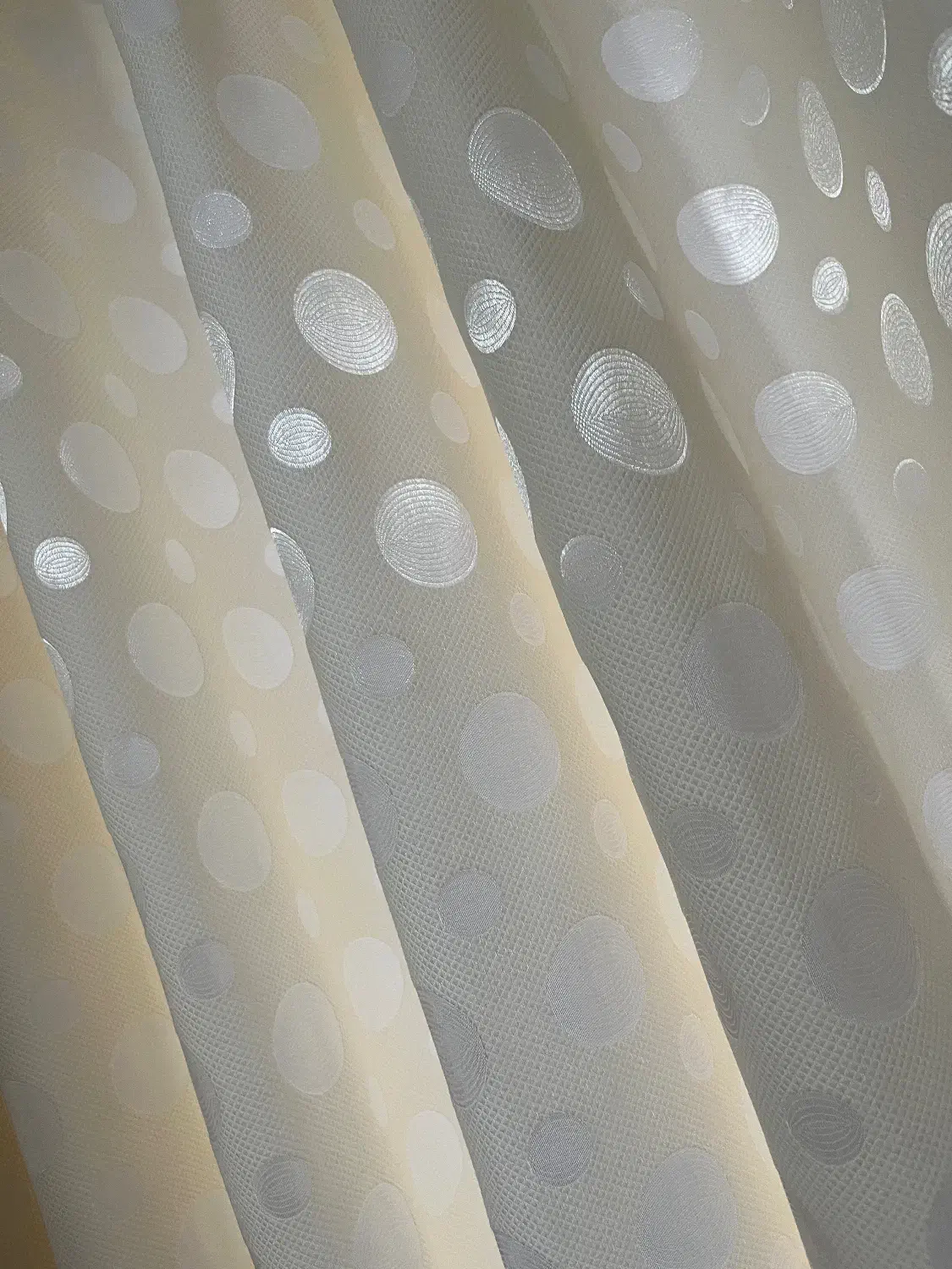 پرده|پرده، رانر، رومیزی|رشت, منظریه|دیوار