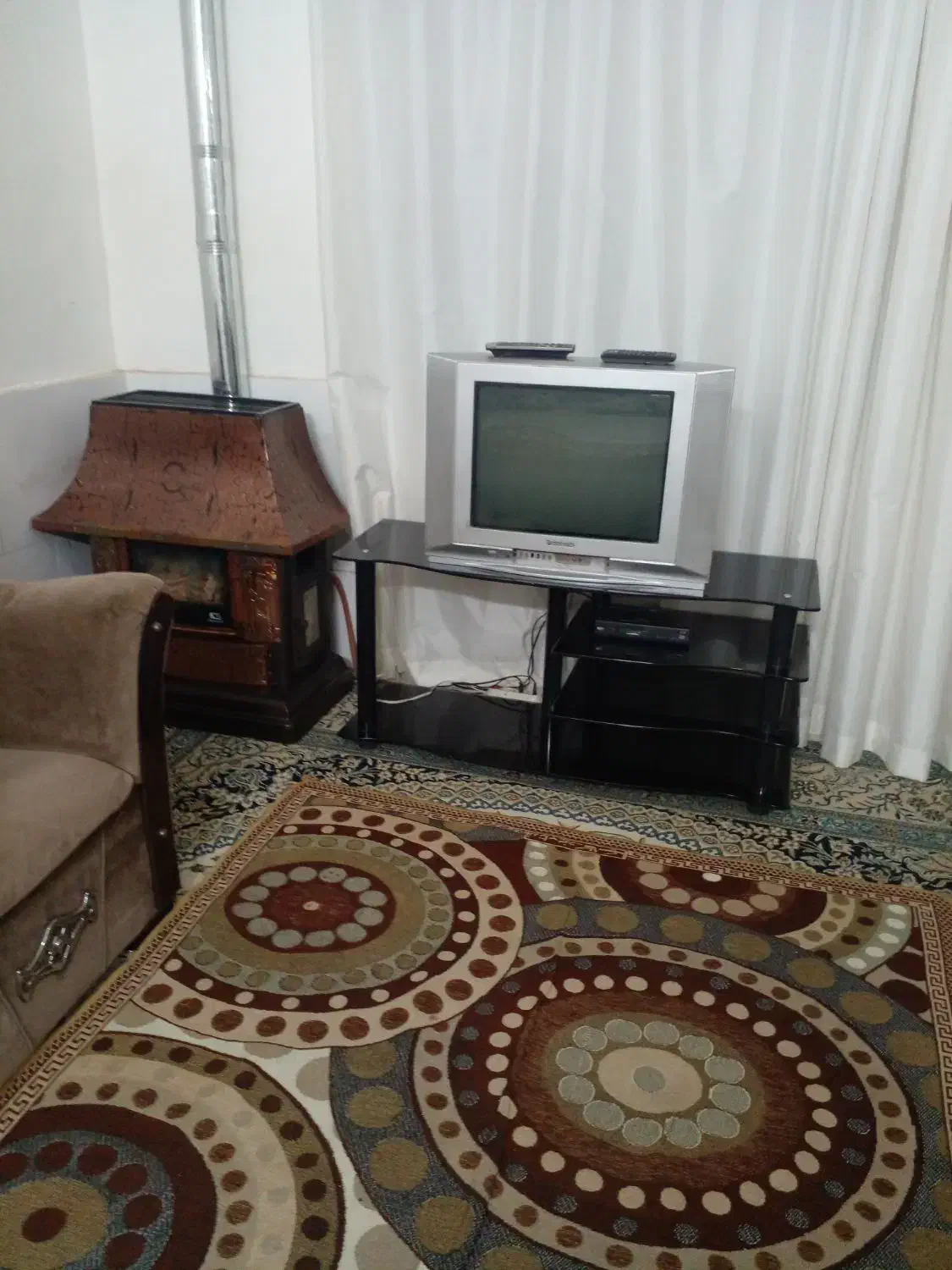 کرایه ی سوئیت مبله حیاط دار|اجارهٔ کوتاهمدت آپارتمان و سوئیت|اصفهان, هفتون|دیوار