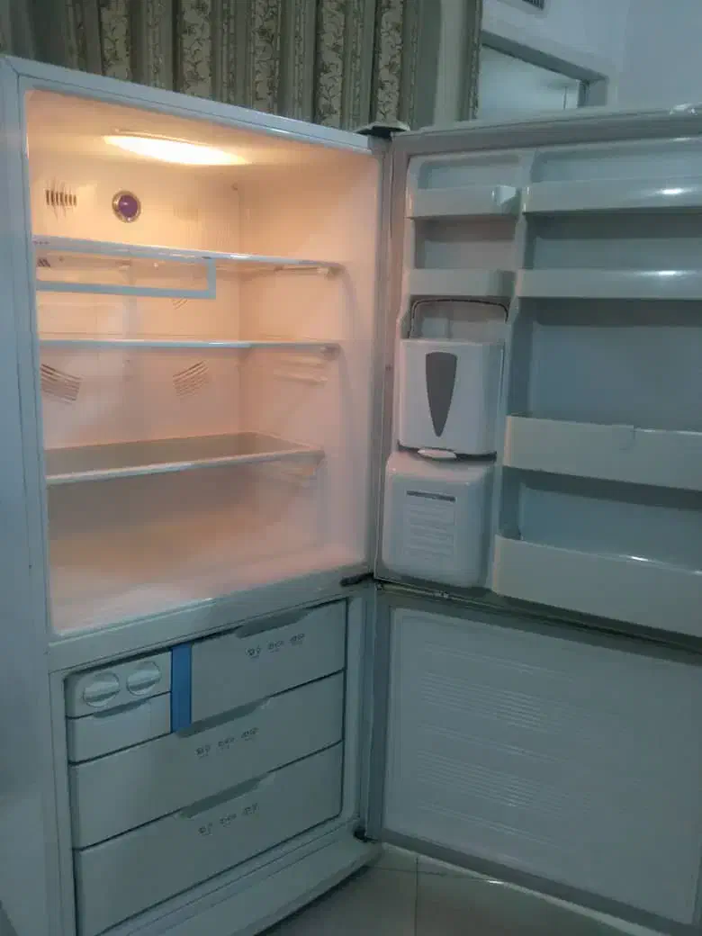 یخچال بدون برفک موتور کره اصل اسنوا سالم خنک.|یخچال و فریزر|کرج, آق تپه|دیوار