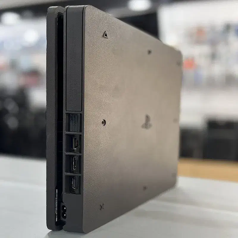 کنسول PS4 دستگاه بسیار تمیز slim|کنسول، بازی ویدئویی و آنلاین|باقرشهر, |دیوار