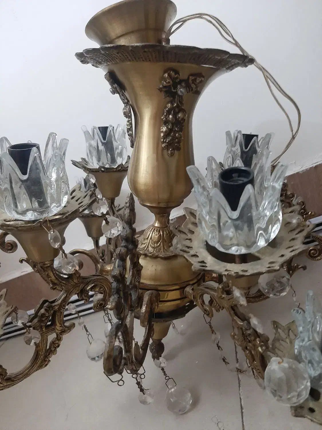 لوستربرنز|لوستر و چراغ آویز|شیروان (خراسان), |دیوار