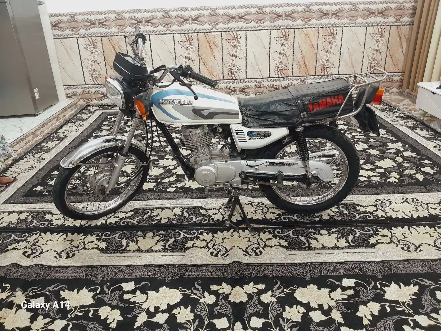 موتور|موتورسیکلت|بند زرک, |دیوار