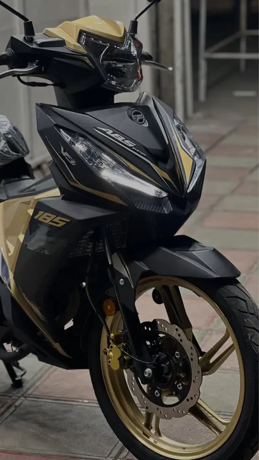 لاکی۱۸۵ خشک|موتورسیکلت|مشهد, مقدم|دیوار