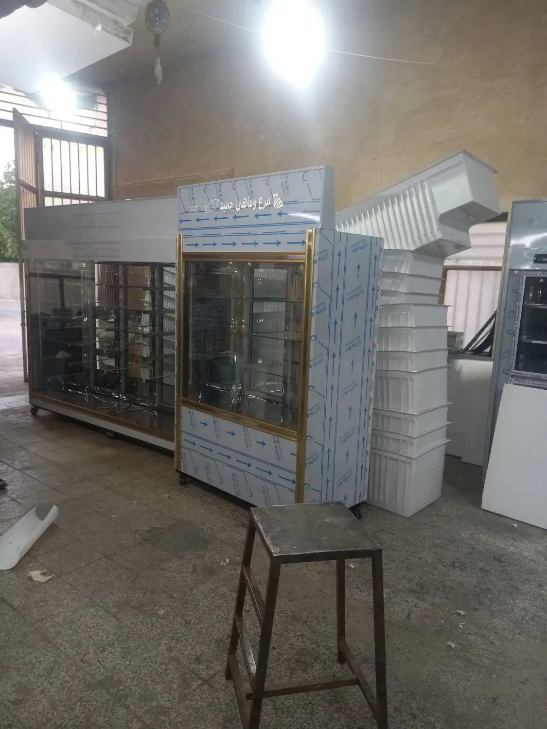 فریزر بستنی|فروشگاه و مغازه|خرم‌آباد, |دیوار