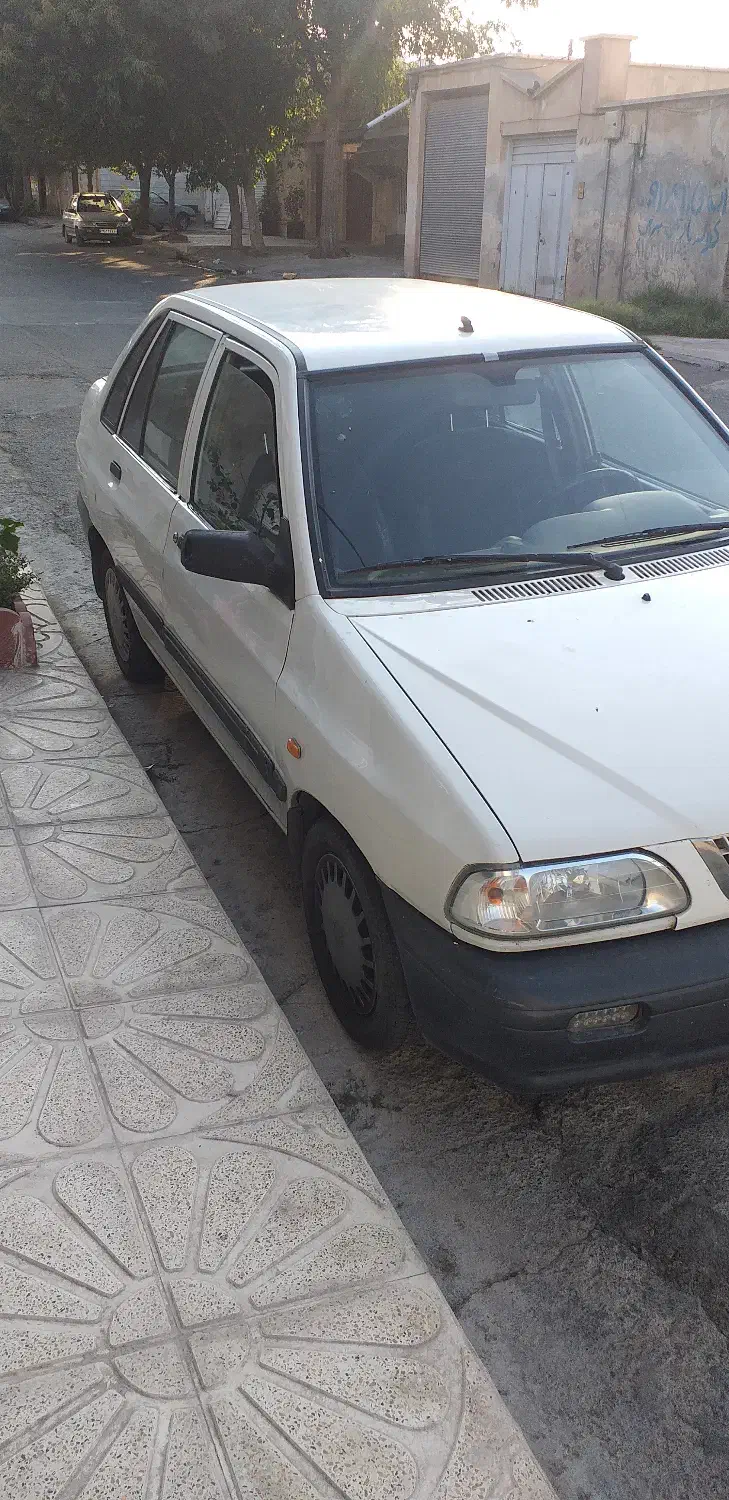 خودروی سواری پرایدسفیدرنگ ۱۴۱|خودرو سواری و وانت|خوی, |دیوار