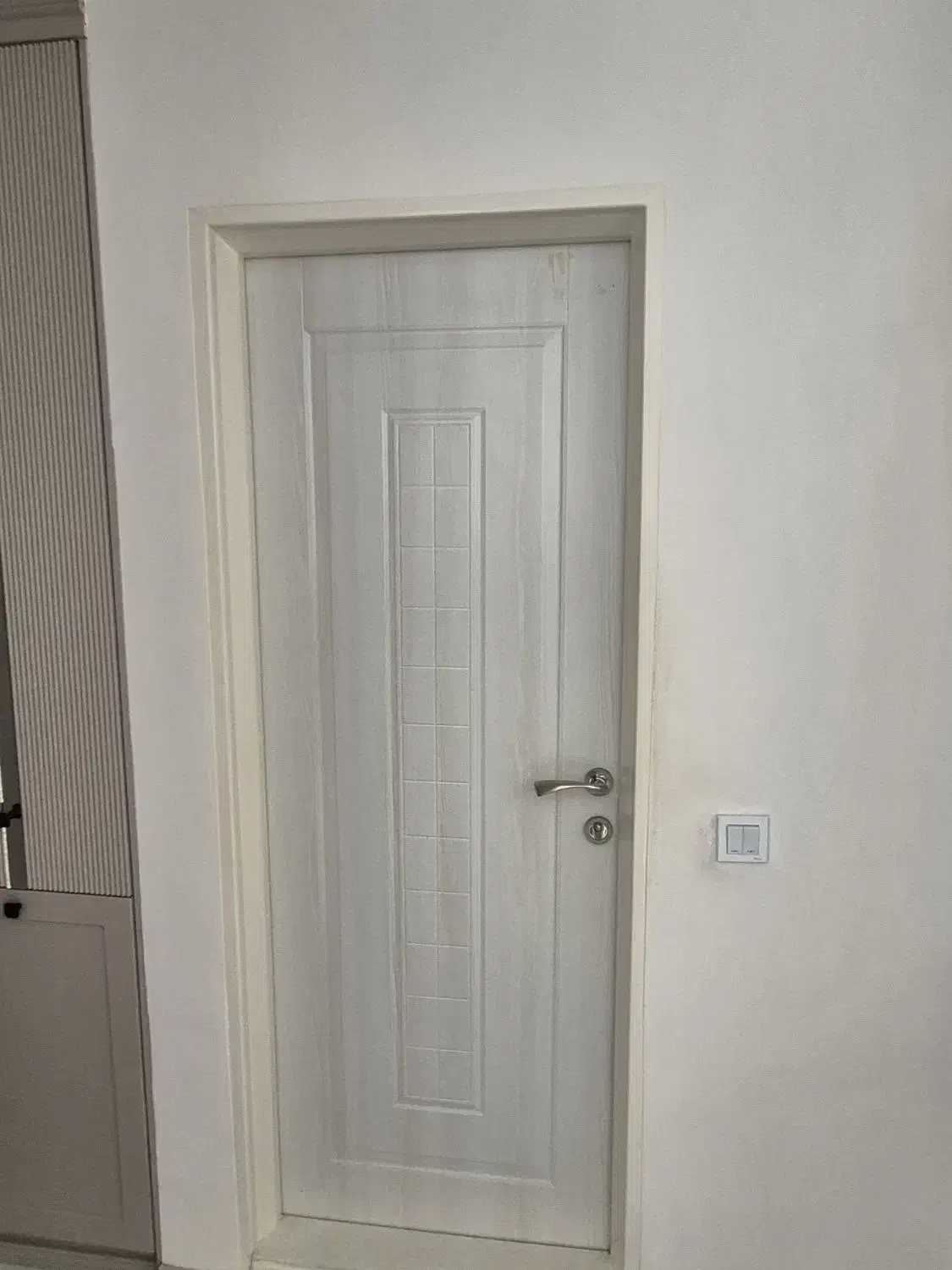 درب|مصالح و تجهیزات ساختمان|لاهیجان, شهید آوینی|دیوار