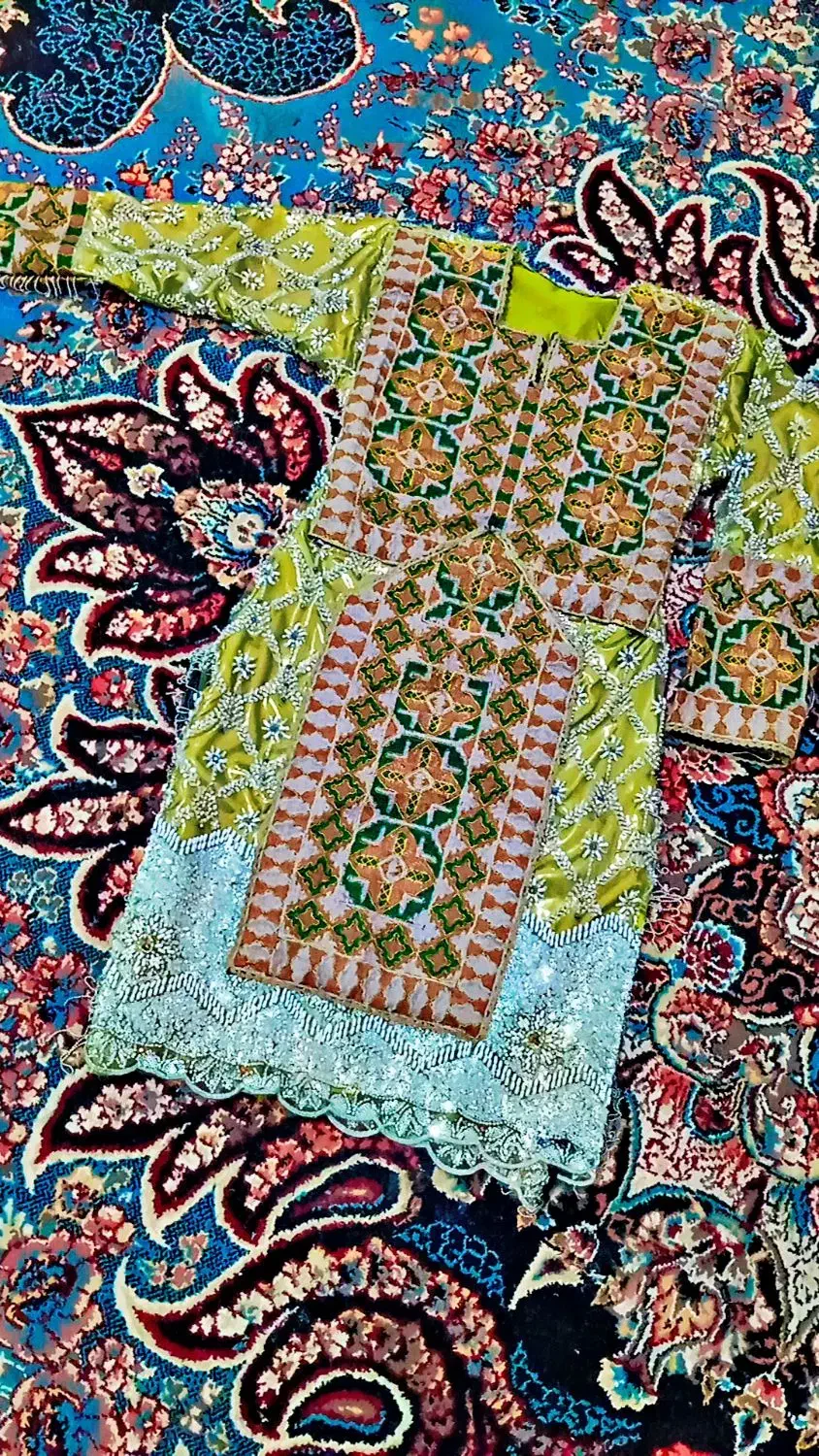 خیاطی زنانه|لباس|خاش, |دیوار