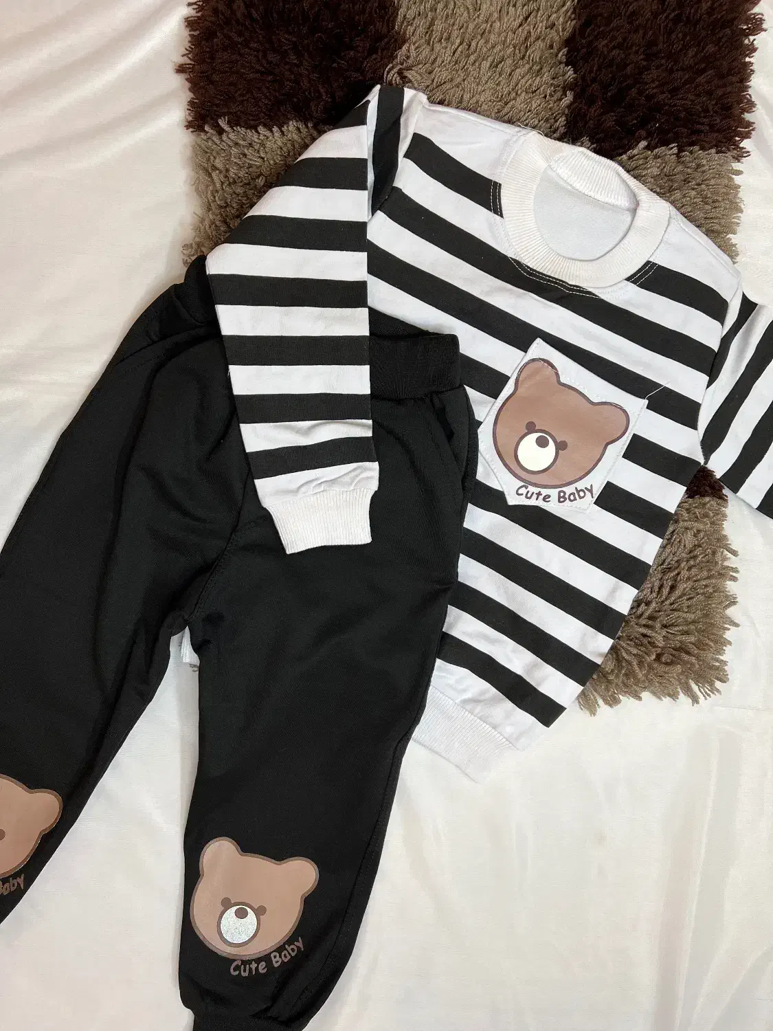 لباس بچگانه|کفش و لباس بچه|یزد, |دیوار