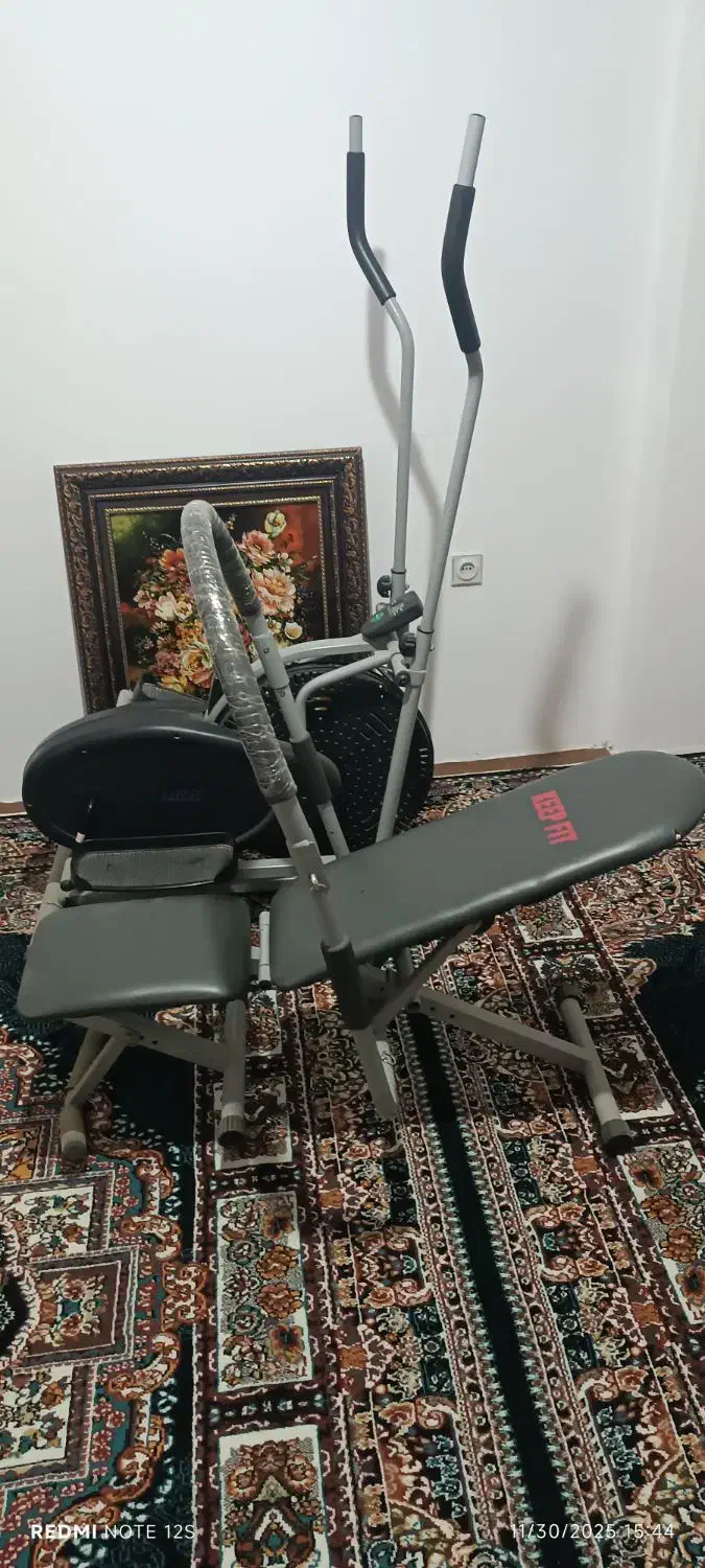 اسکی فضایی و شکم پروانه ایی|تجهیزات ورزشی|سنندج, |دیوار