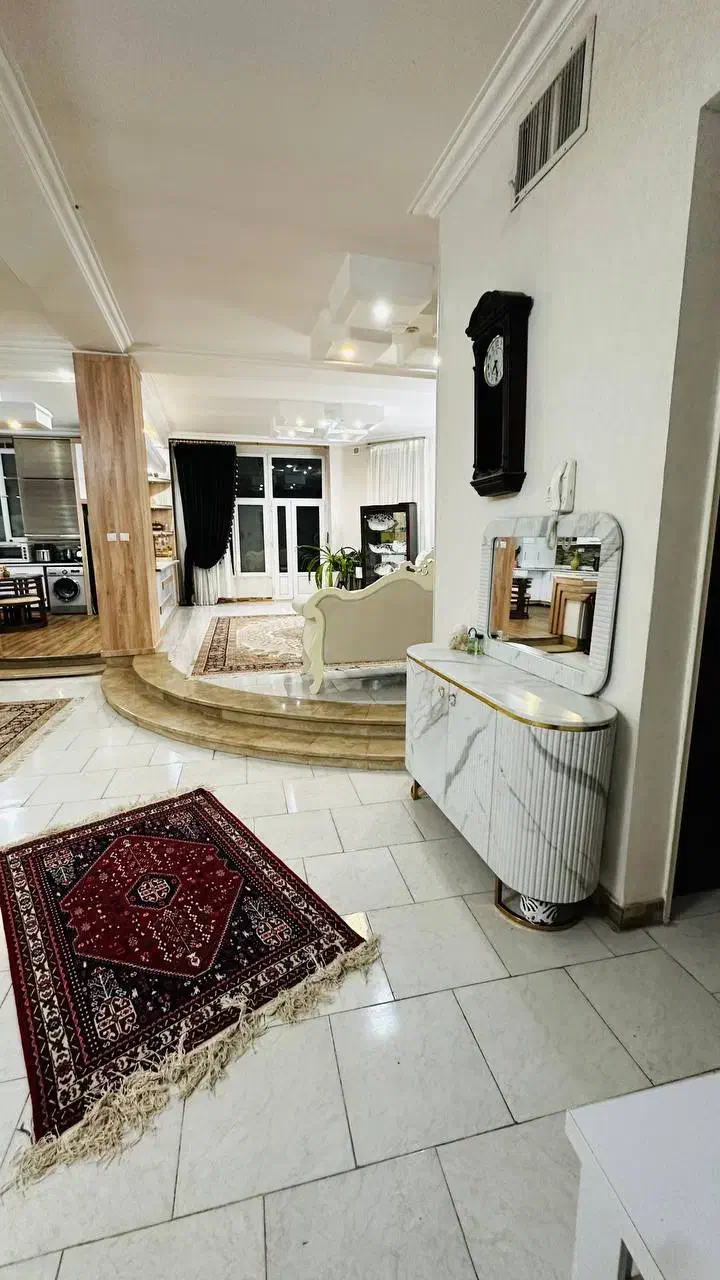 فروش ویلایی شناژی مرکز شهر|فروش خانه و ویلا|آباده, |دیوار