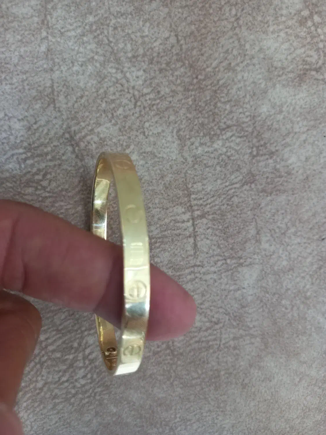 دست بند|جواهرات|اراک, |دیوار