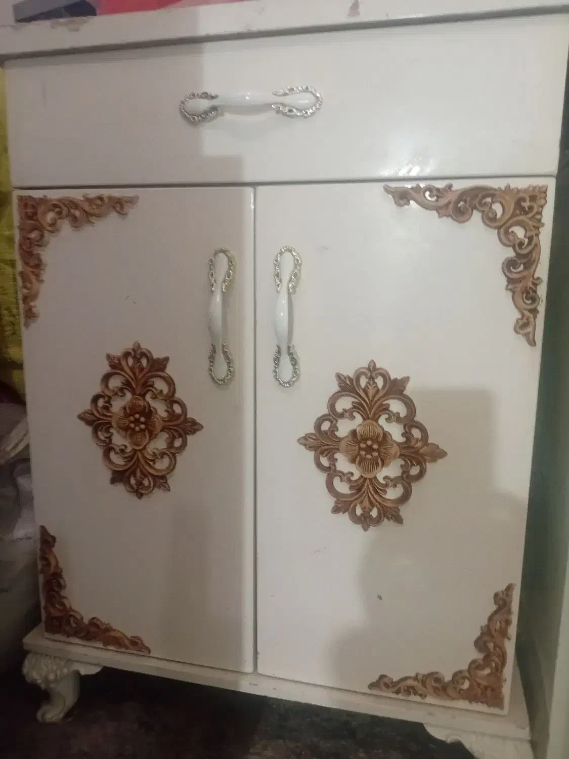 جاکفشی|جاکفشی، کمد، دراور|بروجرد, |دیوار