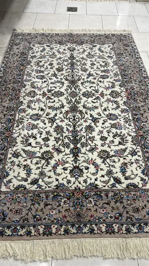 ۶ متری نو|فرش|کرج, کوی کارمندان شمالی|دیوار