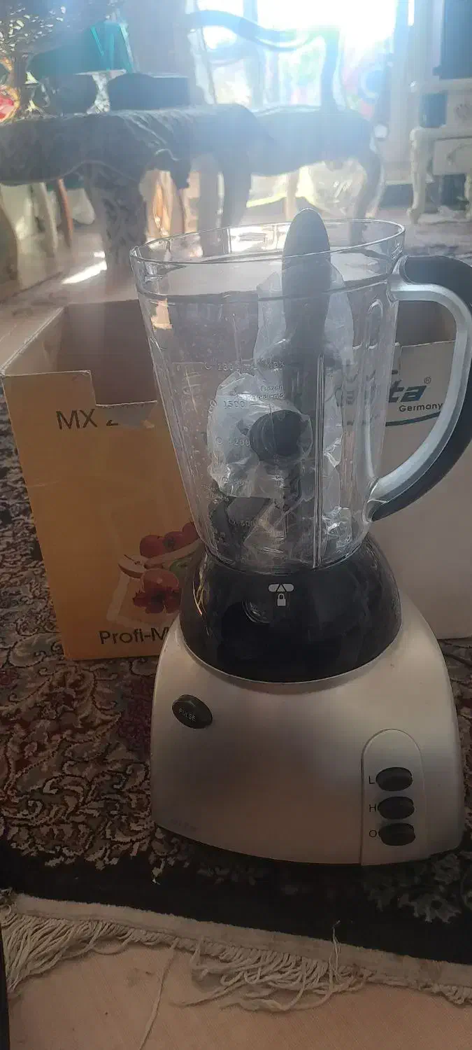 مخلوط کن|آبمیوهگیر و آبمرکباتگیر|اندیشه, اندیشه فاز ۳|دیوار