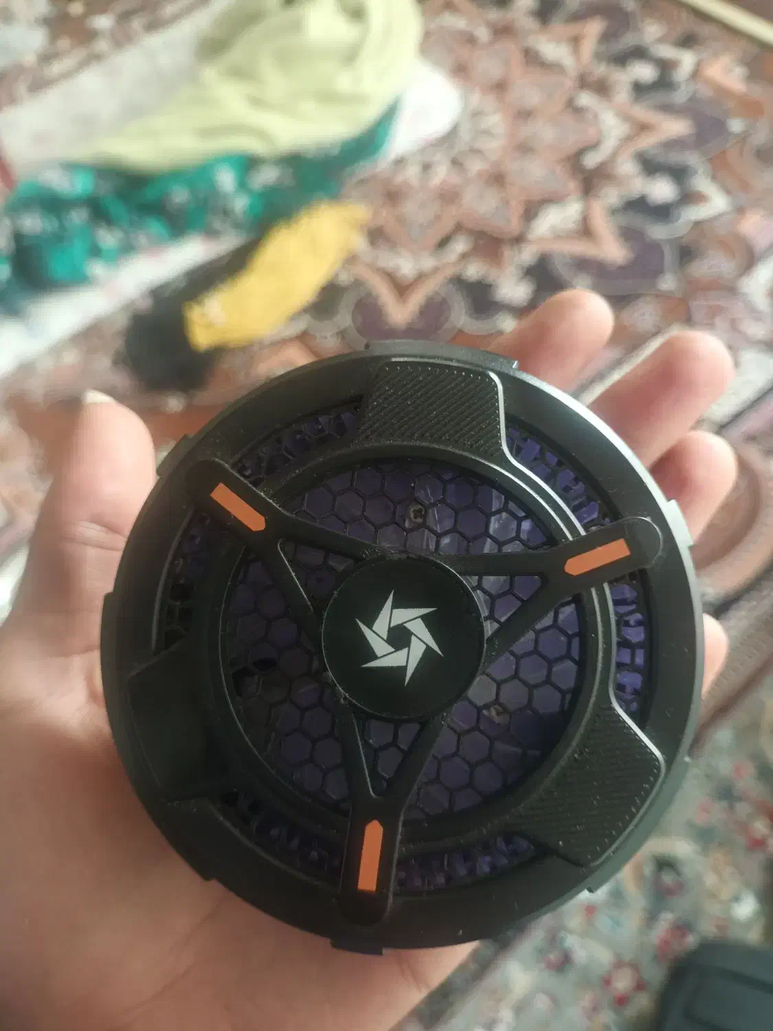 فن رادیاتوری سایز بزگ یک بار استفاده شده|لوازم جانبی موبایل و تبلت|شوش, |دیوار