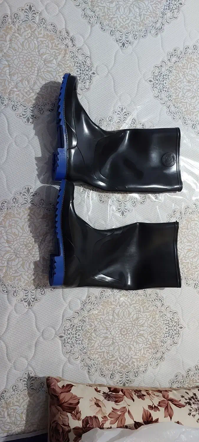 چکمه|کیف، کفش، کمربند|دزفول, |دیوار