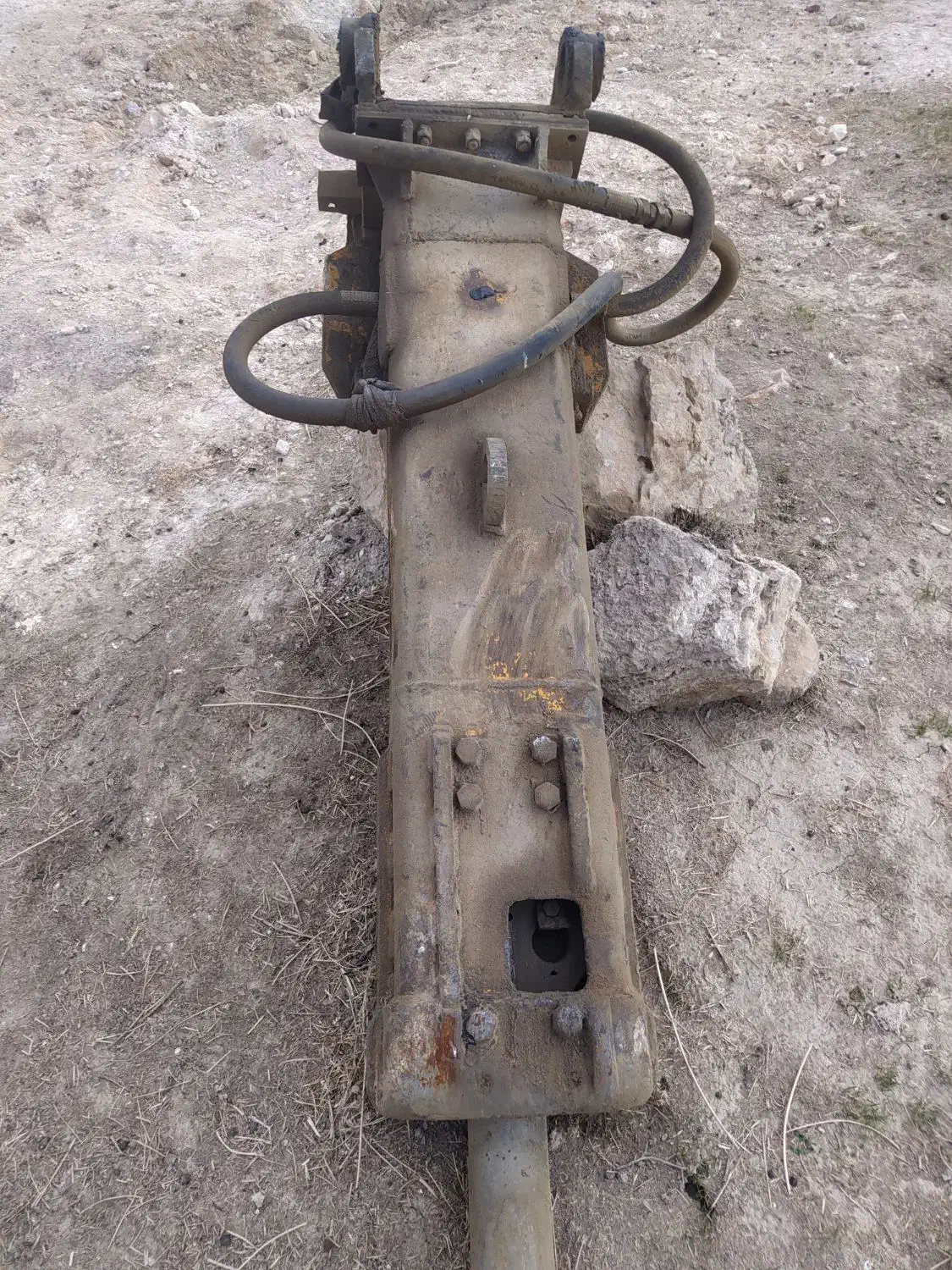 با سلام خدمت دوستان پیکور بیل مکانیکی ۸۰۰ کیلویی|قطعات یدکی و لوازم جانبی|کبودرآهنگ, |دیوار